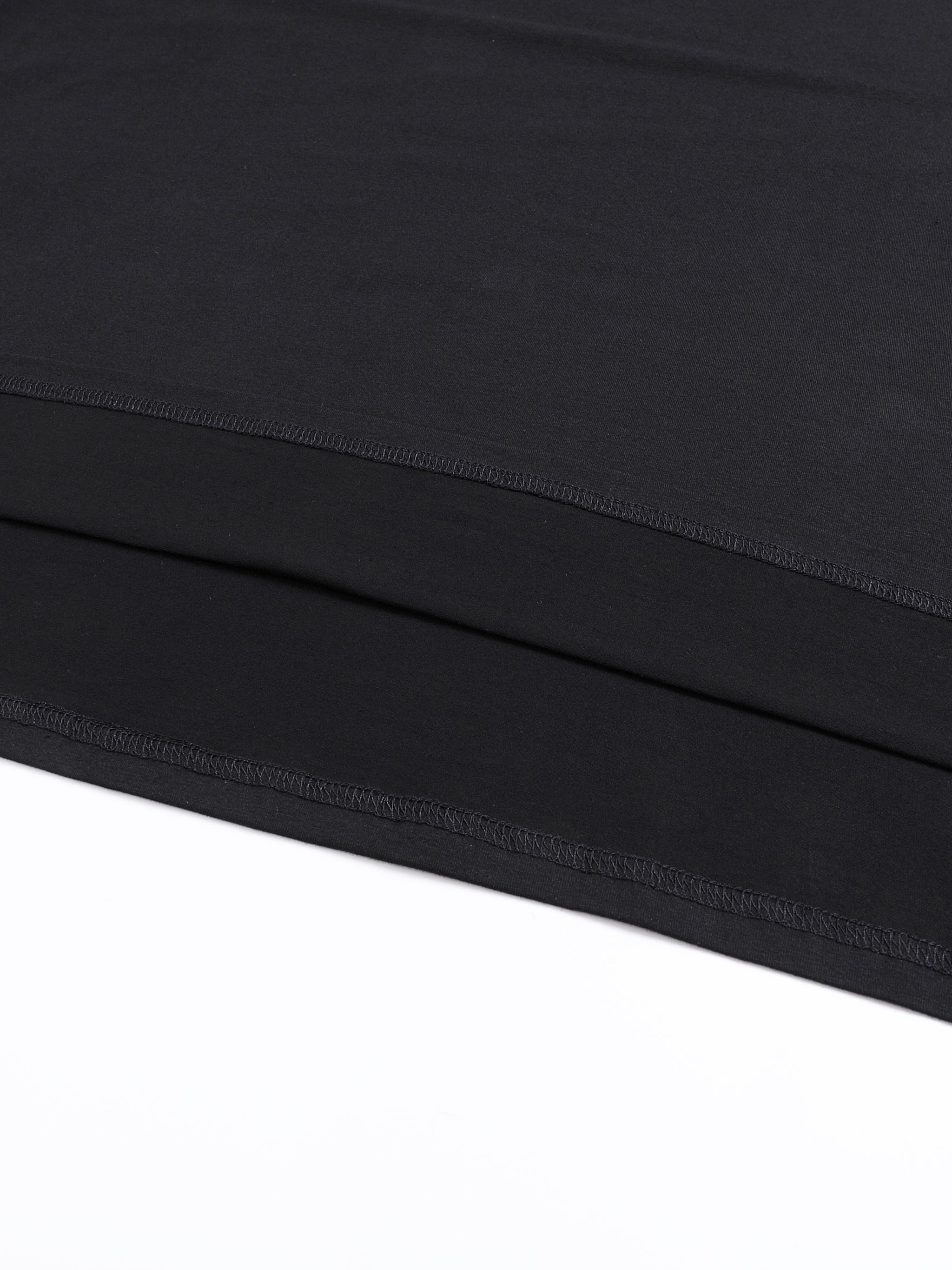 UNO Streetwear Oversized Tee