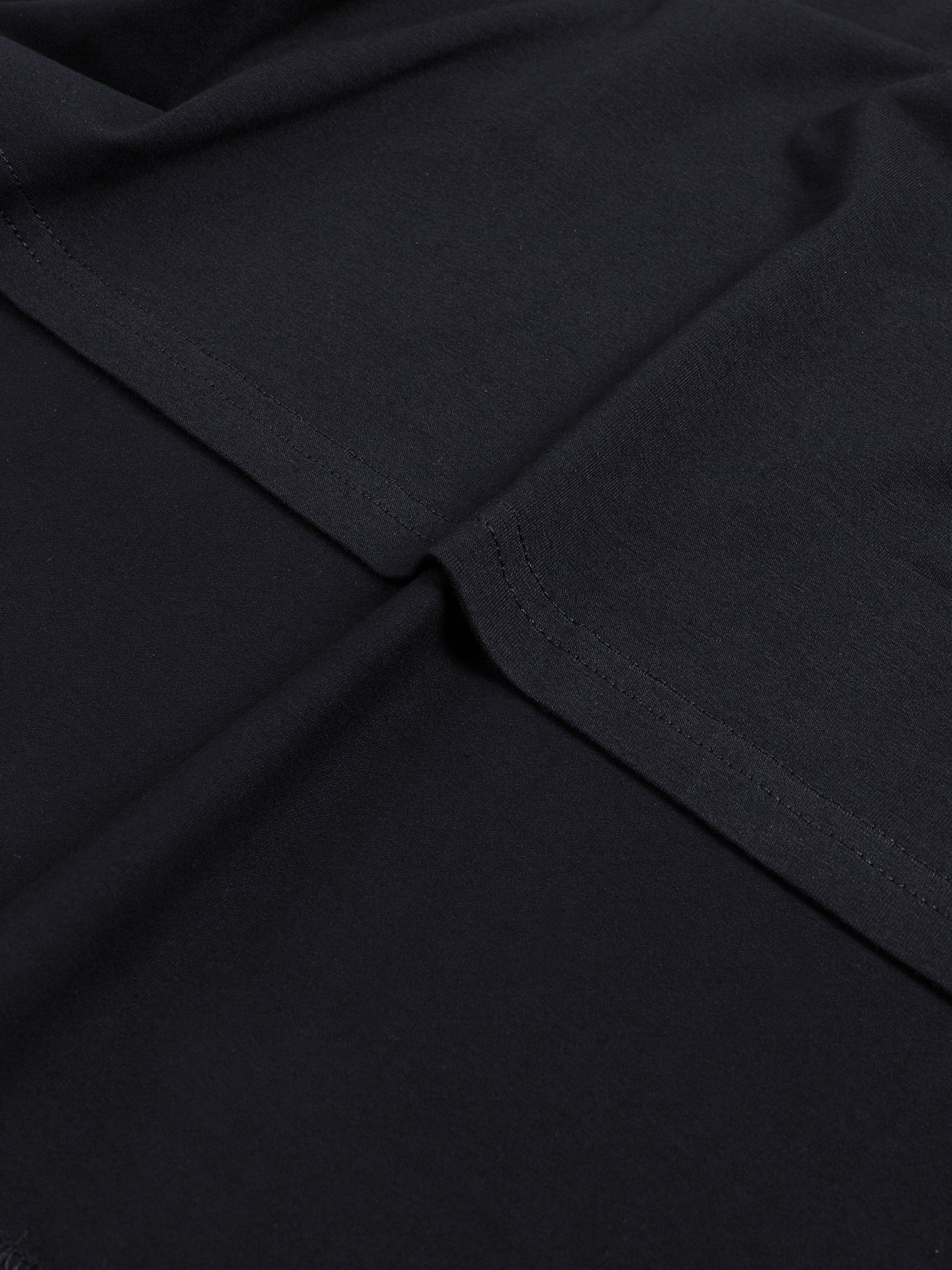 UNO Streetwear Oversized Tee