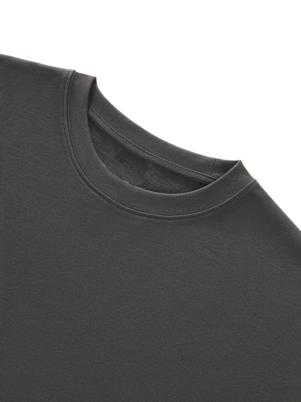 UNO Boxy Half-Sleeve Raw-Edge Tee