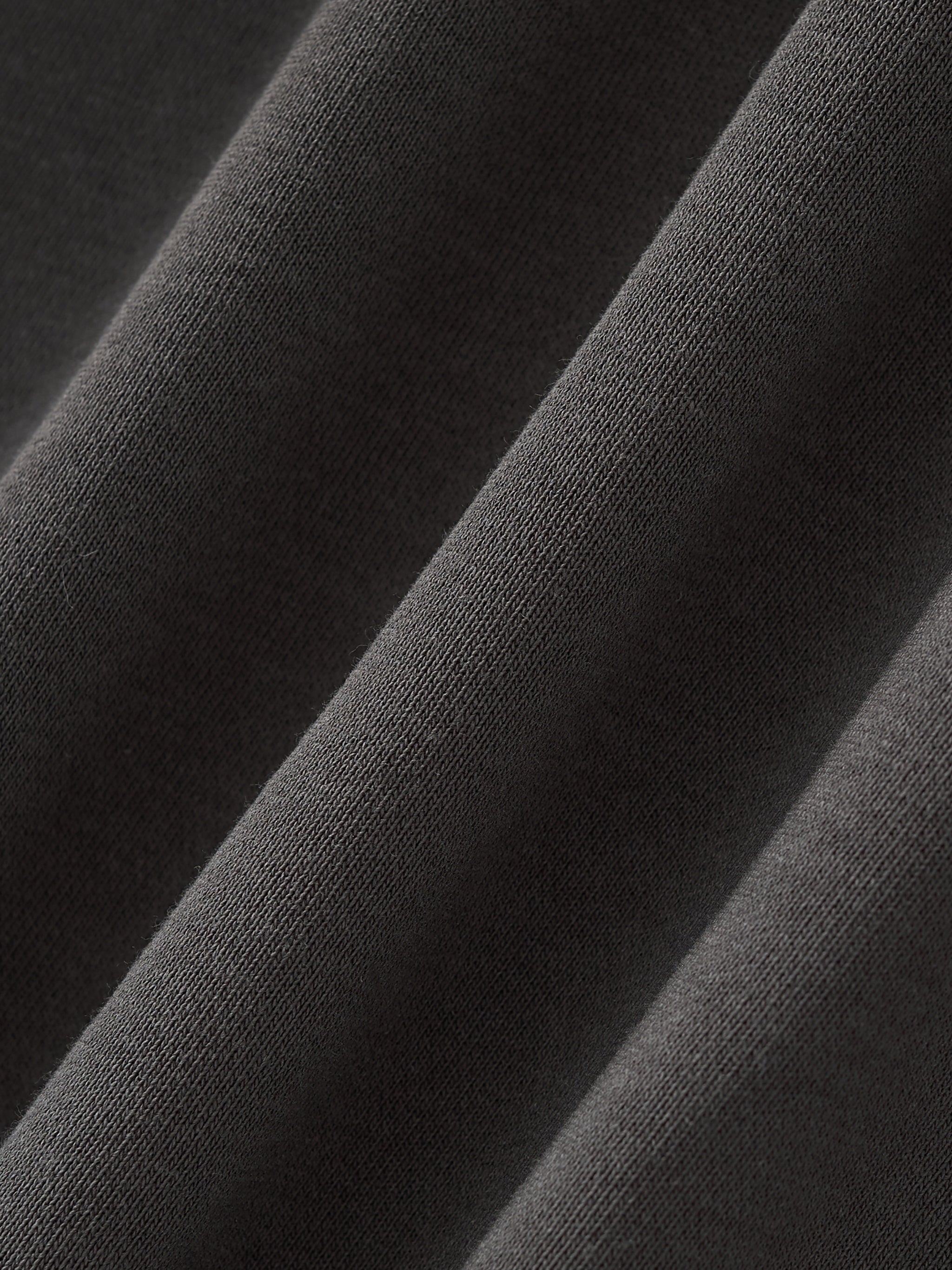 UNO Boxy Half-Sleeve Raw-Edge Tee