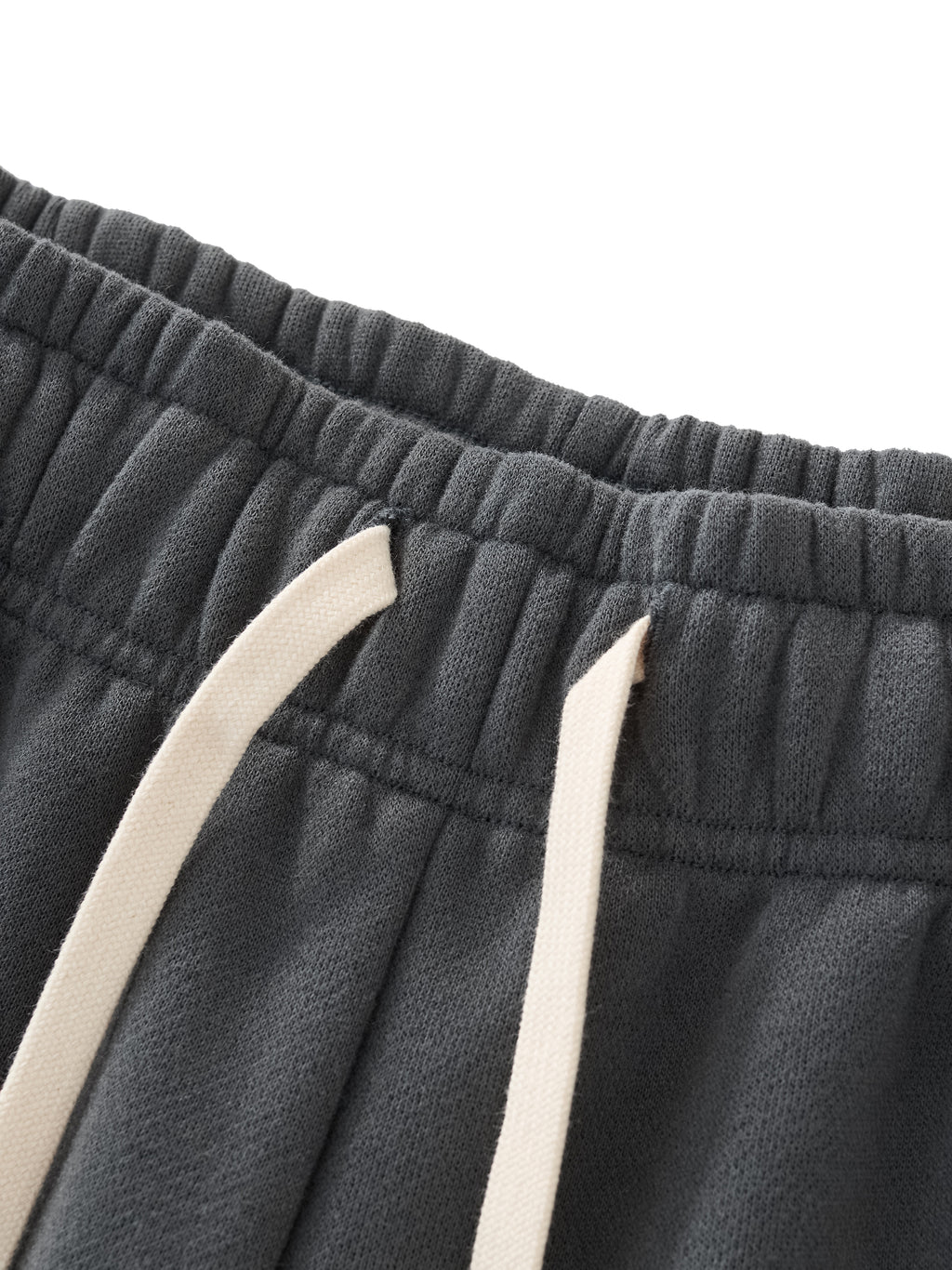 UNO Relaxed Drawstring Three-quarter