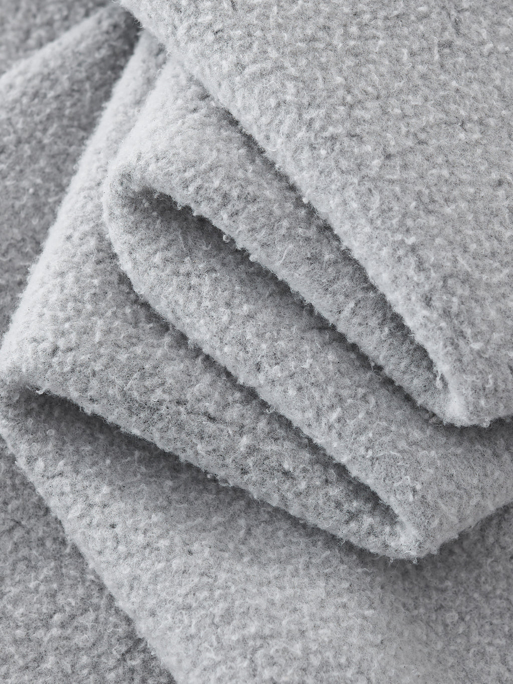 UNO Frayed Enzyme Washed Fleece
