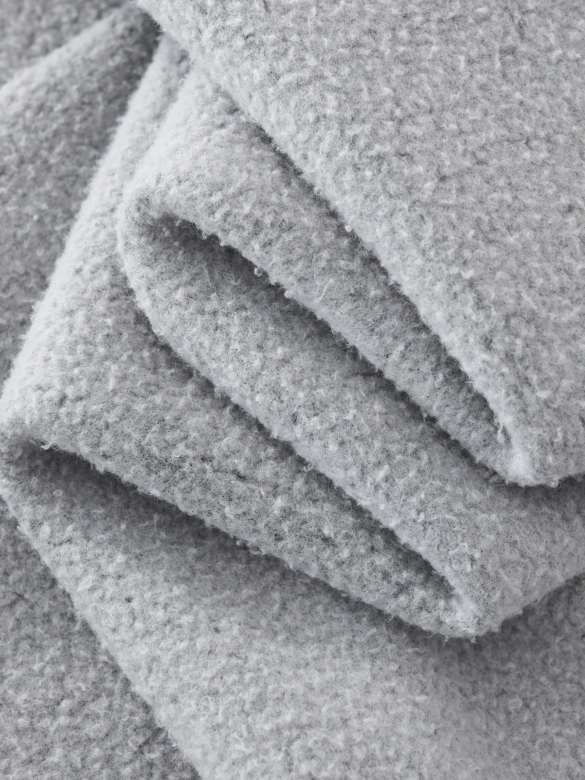 UNO Frayed Enzyme Washed Fleece